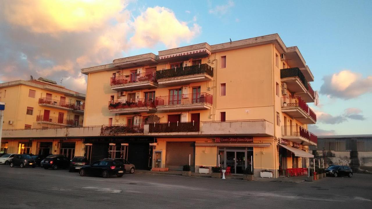 Costa D'Amalfi E Cilento Bed & Breakfast Понтеканяно Екстериор снимка